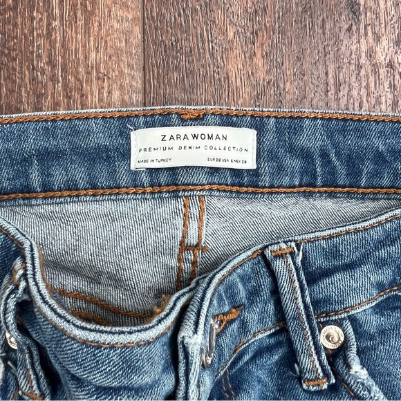 Zara distressed floral skinny jeans - Picture 3 of 5